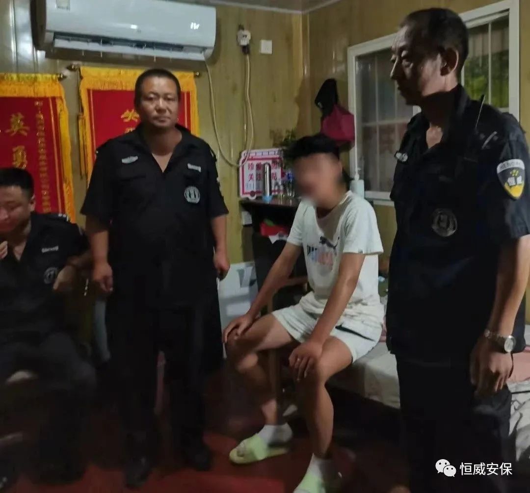 恒威保安凌晨勇斗蟊賊，竭力守護(hù)社區(qū)安全